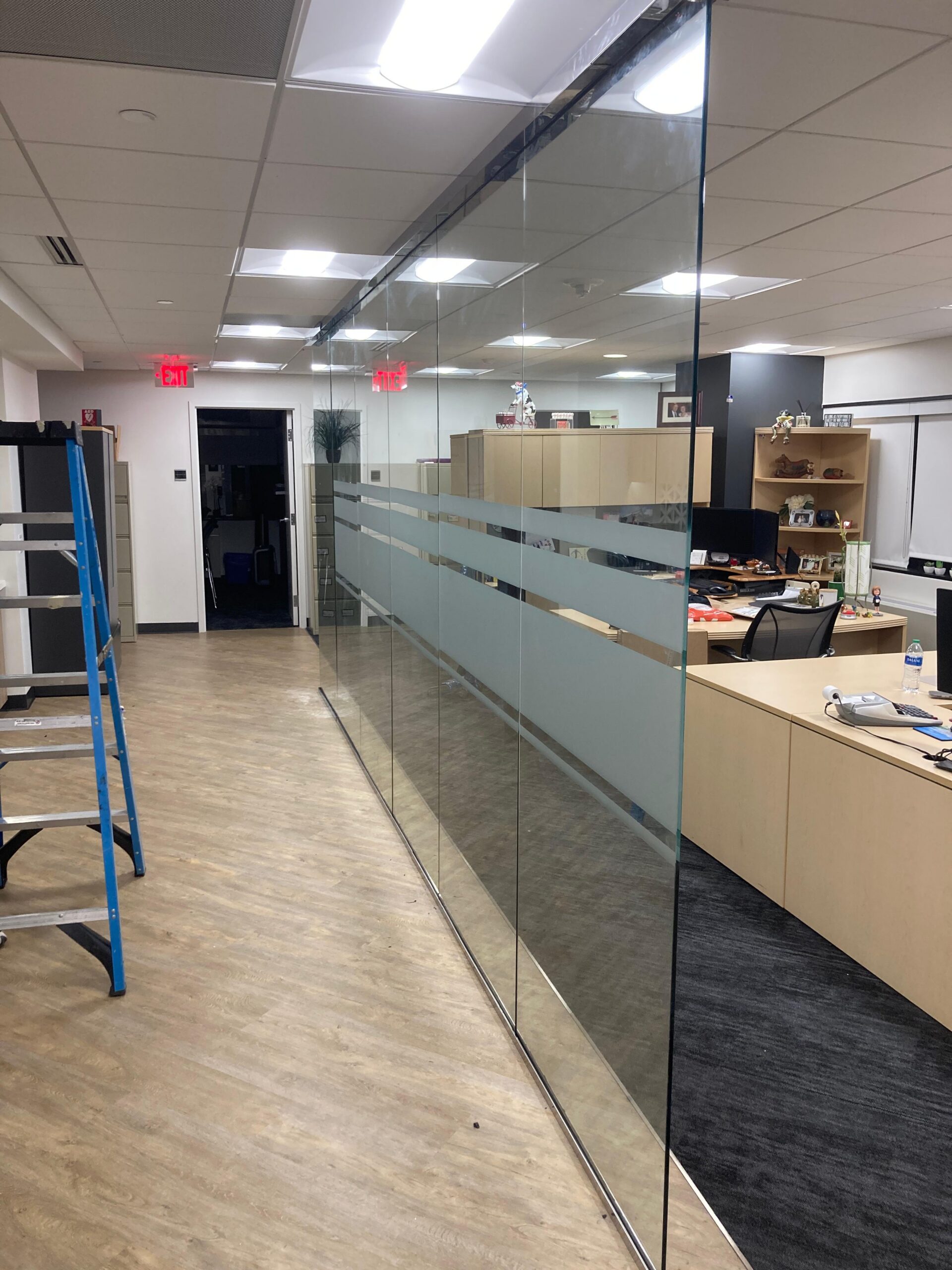office-glass-partition-wall