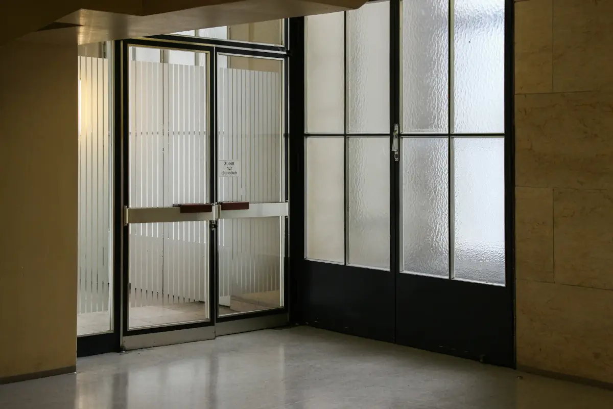 secure-glass